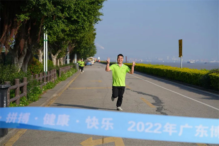 廣東博皓“技?jí)喝盒壅l知曉，賽場(chǎng)風(fēng)云見真曉”第五屆運(yùn)動(dòng)會(huì)    -4